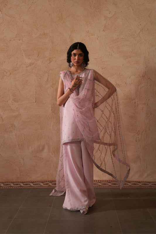 Naaz