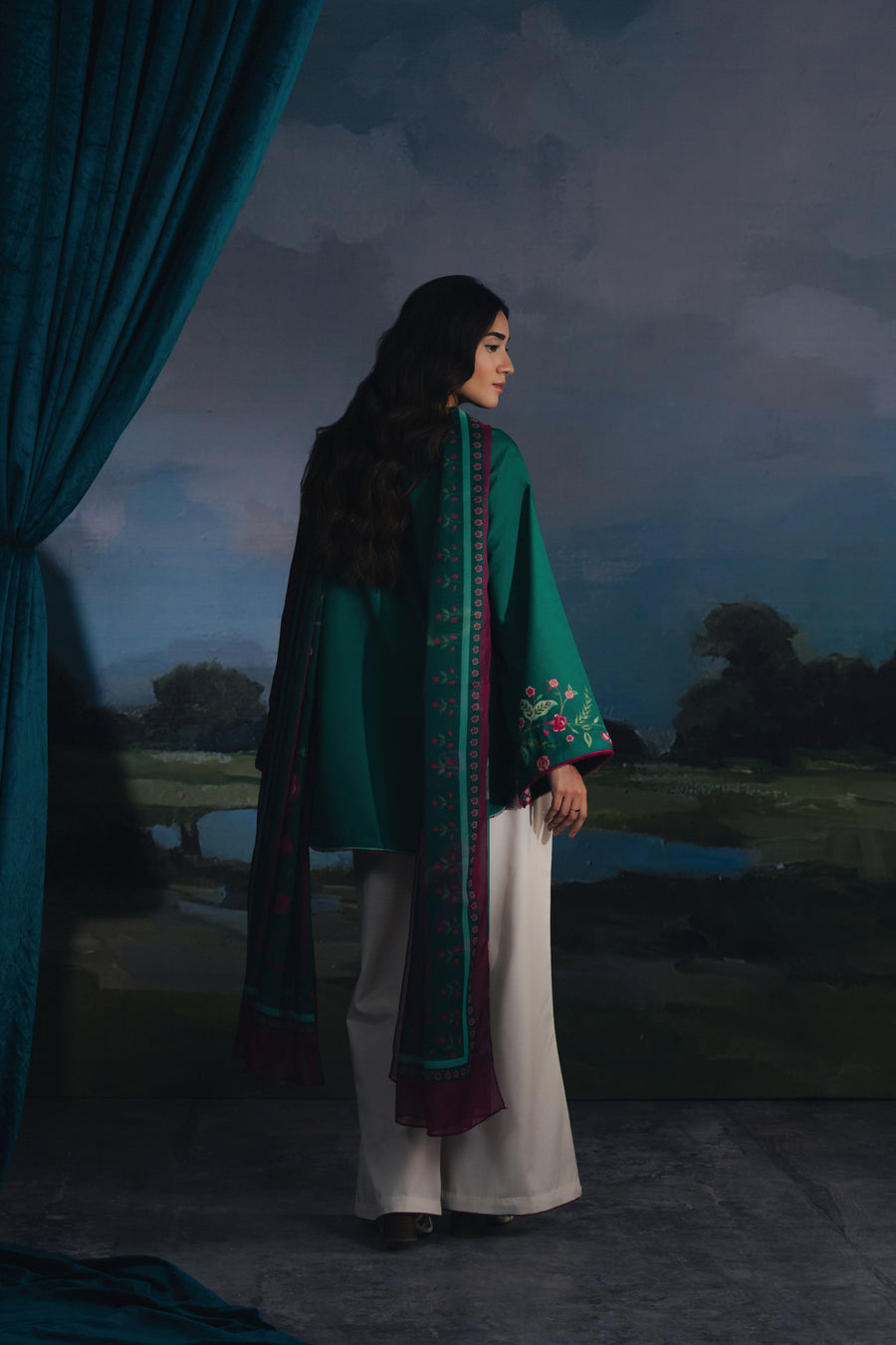 Ivy green crepe 3-piece suit by Jahaan, photo 2 of 6