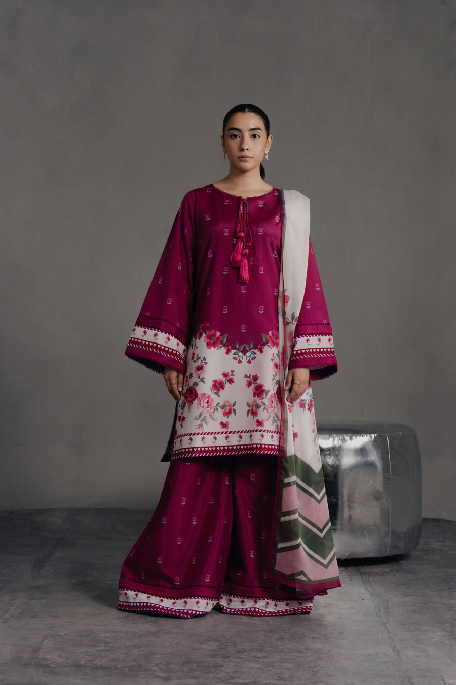 Eclipse, a hot pink crepe 3-piece suit by Jahaan