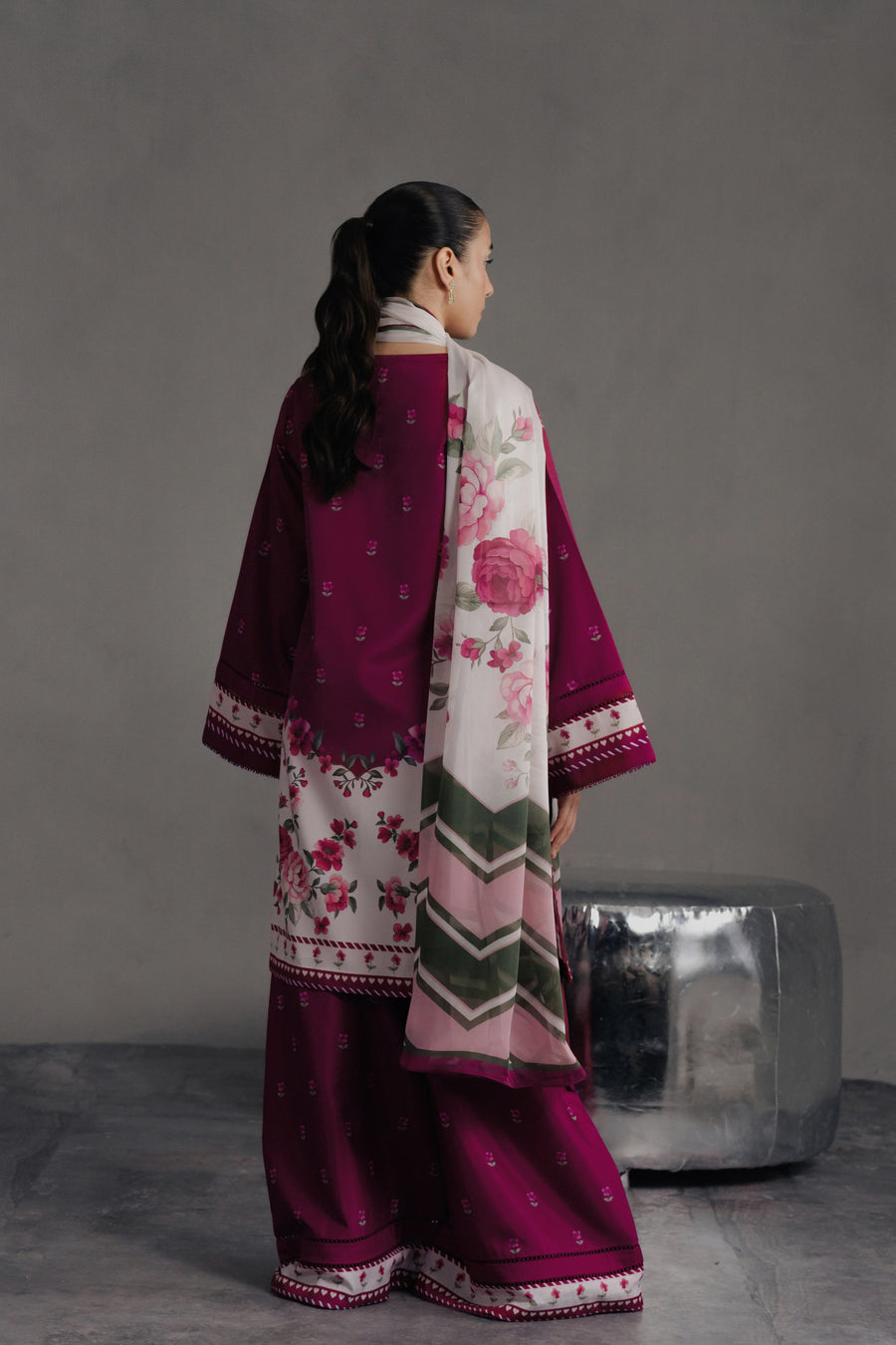 Eclipse hot pink crepe 3-piece suit by Jahaan, photo 2 of 4