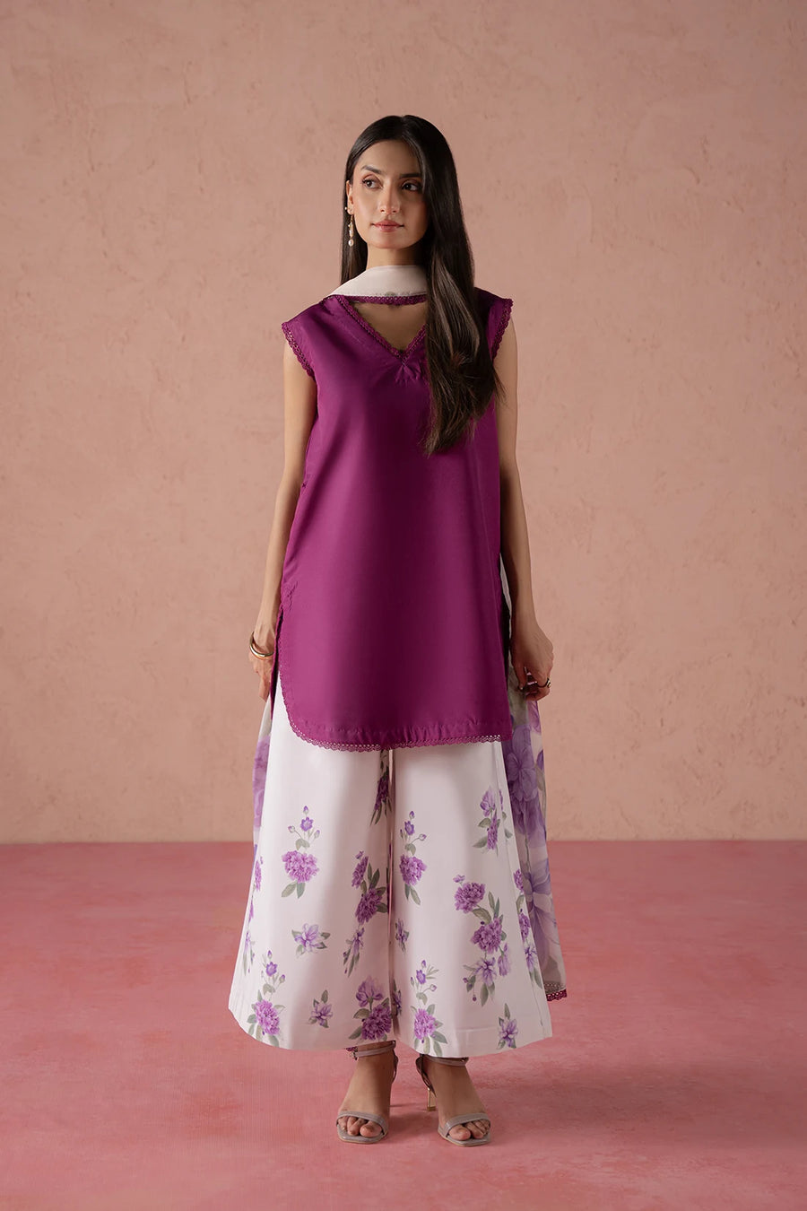Lunelle, a purple & ivory crepe 3-piece suit by Jahaan