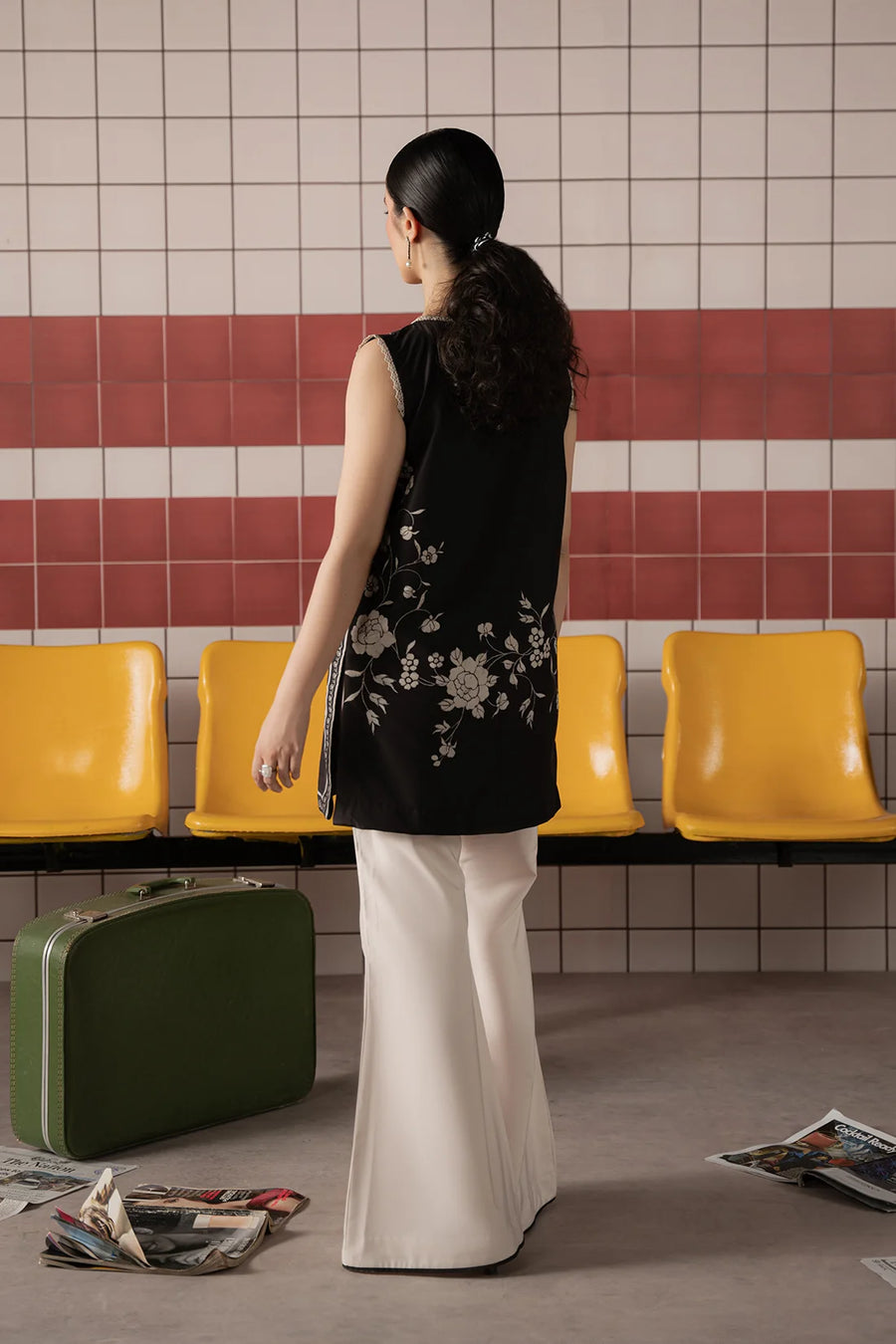 Nox black & ivory silk lawn 3-piece suit by Jahaan, photo 2 of 6
