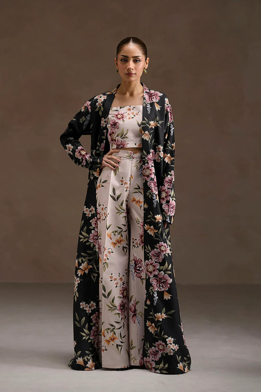 Verdena, an ivory & black silk lawn shrug by Jahaan